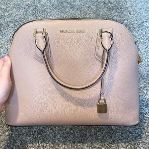Micheal Kors bag